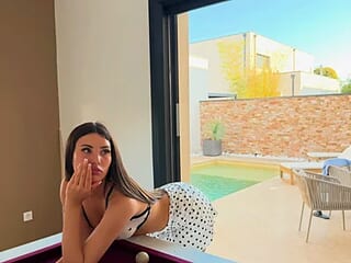 ItsMina_ live webcam thumbnail