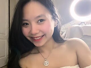 Its_Penny live webcam thumbnail
