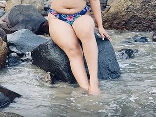 Its_ameesha_ live webcam thumbnail