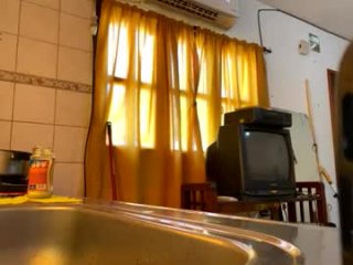 italiankingstripper live webcam thumbnail