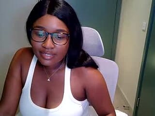 itsanna_b live webcam thumbnail