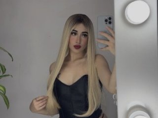 itsmadely live webcam thumbnail