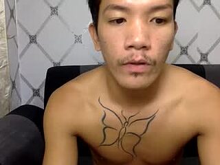 itsme_urboy live webcam thumbnail