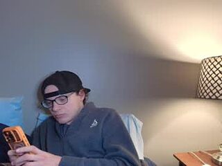 itzzk3nt live webcam thumbnail
