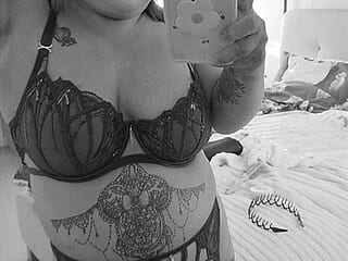 Ivy-Rose-xx live webcam thumbnail