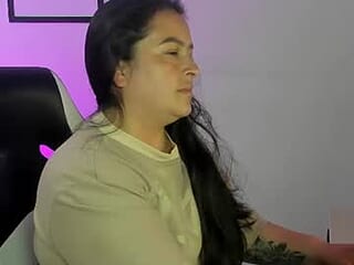 ivana_kyle live webcam thumbnail