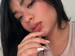 ivana_lux live webcam thumbnail
