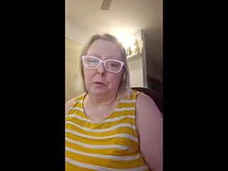 ivyjane3522 live webcam thumbnail