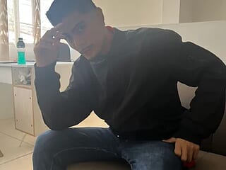 IzanDupond live webcam thumbnail