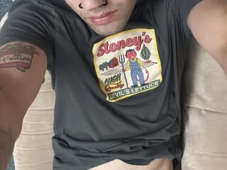 Izzy1369 live webcam thumbnail