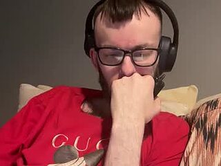 j_ddog live webcam thumbnail