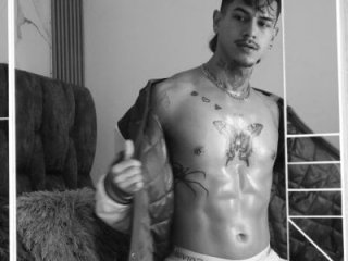 JAYCOB00 live webcam thumbnail