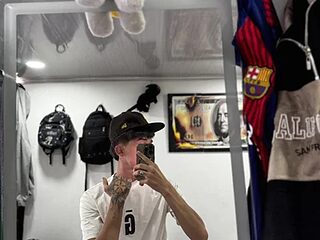 Jackdaniel001_ live webcam thumbnail