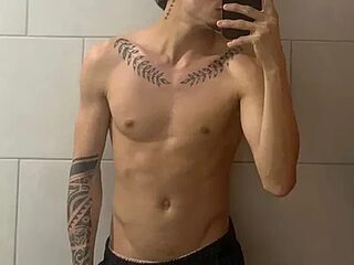 James-06 live webcam thumbnail