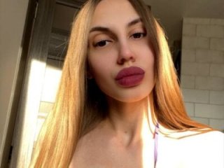 Janet_Welder live webcam thumbnail