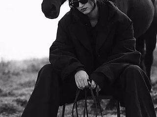 Jasmine_08 live webcam thumbnail