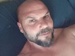 Javierchico live webcam thumbnail