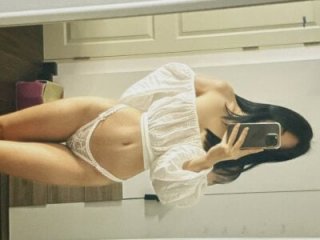 JayJaylov live webcam thumbnail