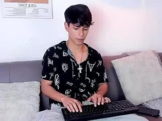 jacob_colliins live webcam thumbnail