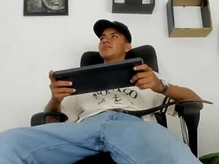 jacob_twink1 live webcam thumbnail