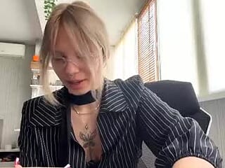 jaimieaugustson live webcam thumbnail
