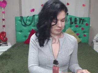 jasminekouch live webcam thumbnail