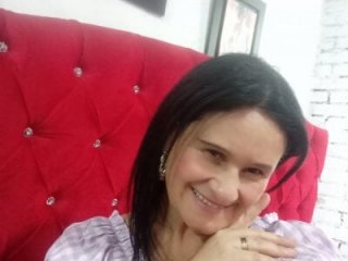 jazmin_mature_ live webcam thumbnail