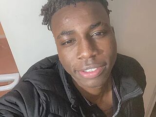 JeanDantte live webcam thumbnail