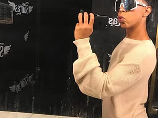 JeifMoon_ live webcam thumbnail