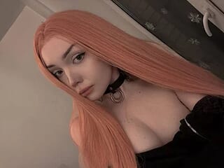 JennyyElton live webcam thumbnail