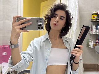 JessiaRuezga live webcam thumbnail