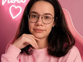 Jessica-Adams live webcam thumbnail
