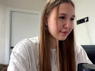 jeanenecrumpton live webcam thumbnail