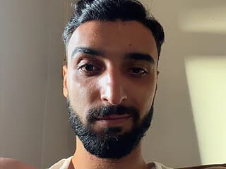 jeeyroo live webcam thumbnail