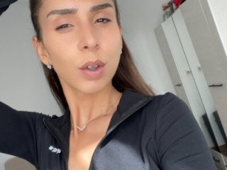 jenniferxburil live webcam thumbnail