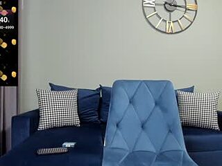 jennylove52 live webcam thumbnail