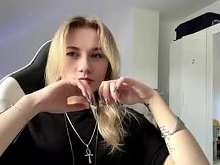 jeraldinebounds live webcam thumbnail