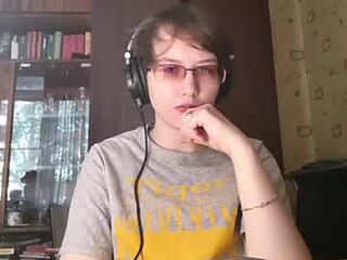 jeweldominey live webcam thumbnail