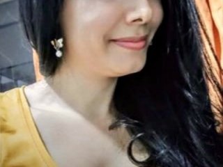 jewellzafiro live webcam thumbnail