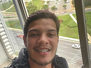 Jhonnylaionsousa live webcam thumbnail