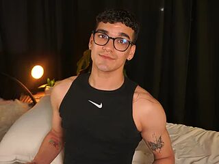 Jhonnyxx_ live webcam thumbnail