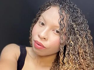 jhully_hot live webcam thumbnail