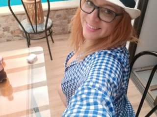 Jiah_Park live webcam thumbnail
