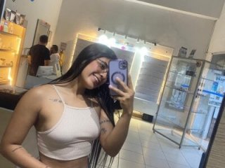 Jimenaa_ink live webcam thumbnail