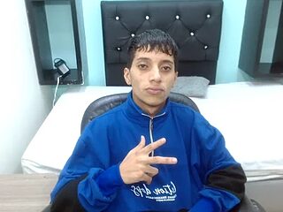 jl_brayan12 live webcam thumbnail