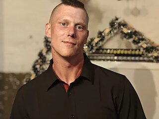 John871911 live webcam thumbnail