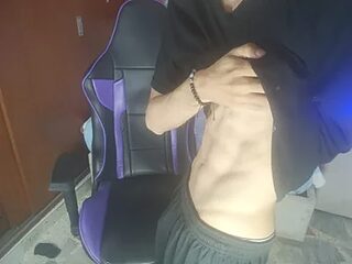 Johnny_cage_ live webcam thumbnail