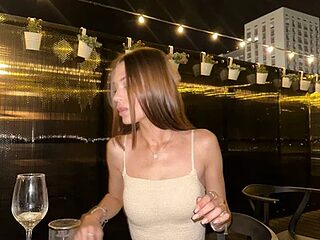 JoliPlatinums live webcam thumbnail