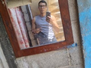 JonaTorres live webcam thumbnail