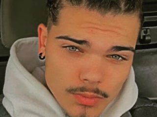 JordanShow live webcam thumbnail